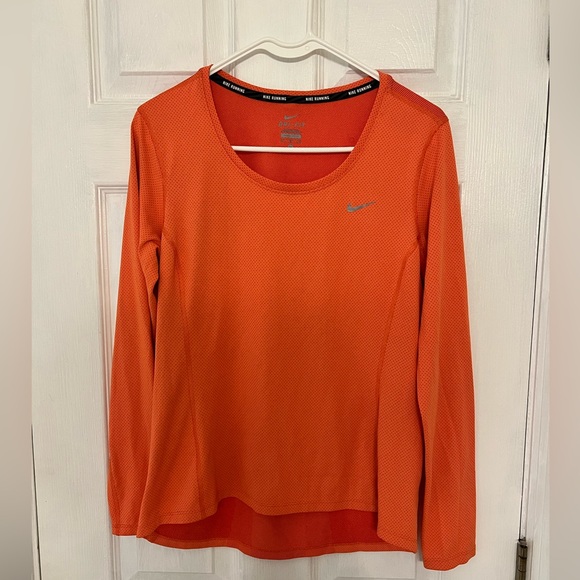 Nike Running Shirt - Picture 2 of 4